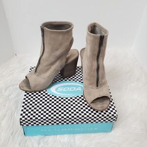 Soda Taupe Open Toe Block Heel Ankle Booties 7.5